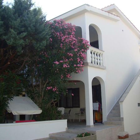 Apartment Robic Vir Bagian luar foto