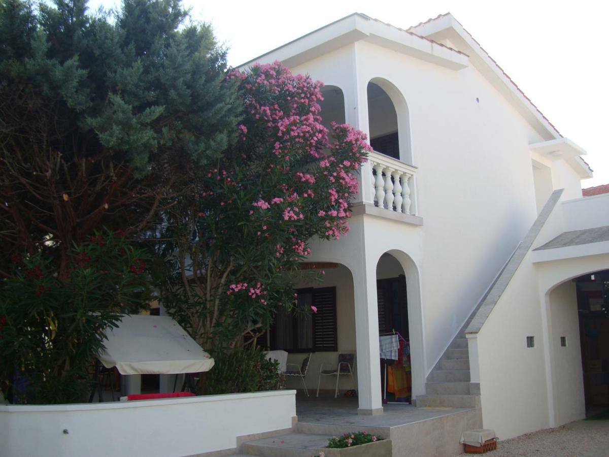 Apartment Robic Vir Bagian luar foto