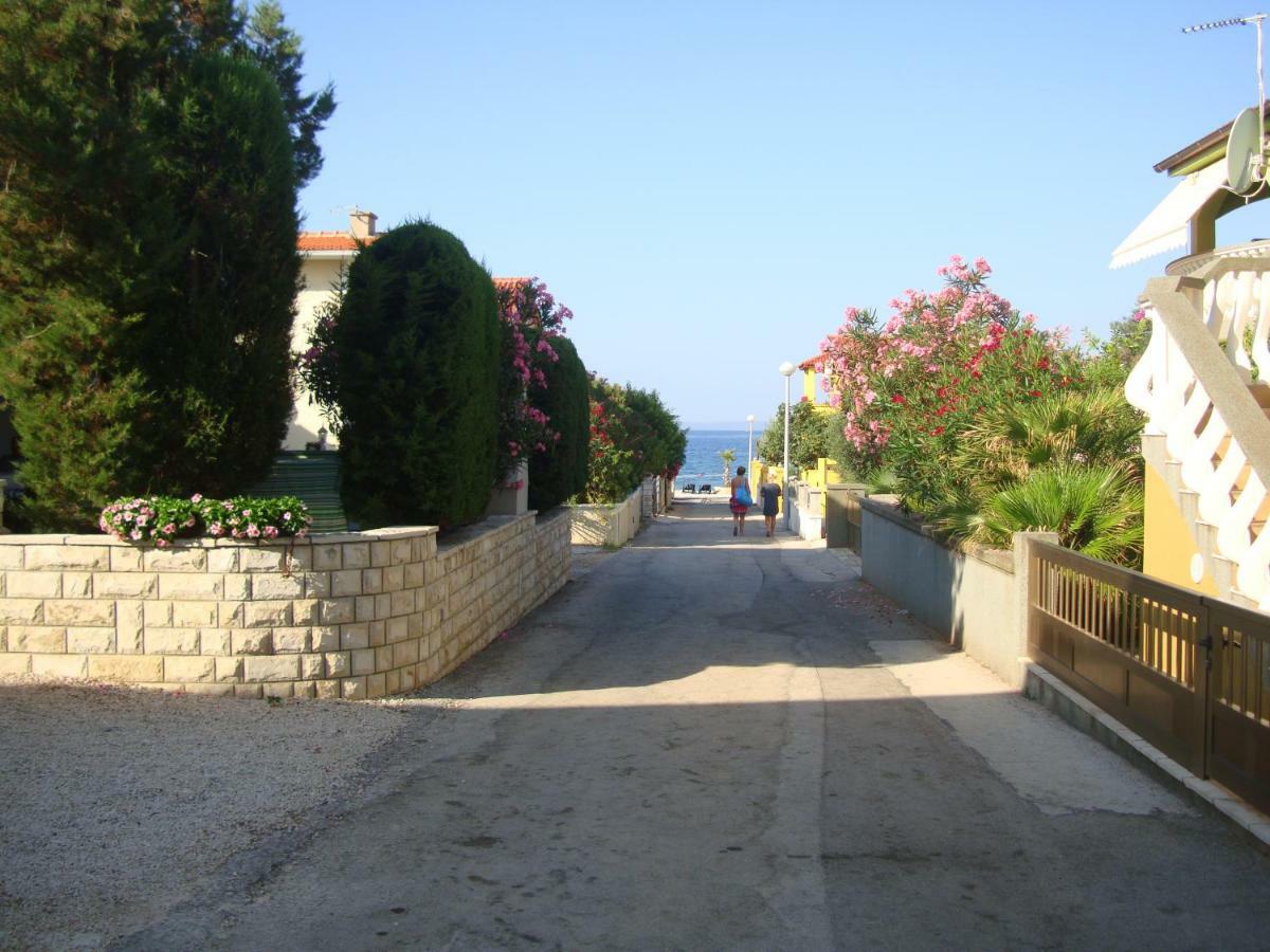 Apartment Robic Vir Bagian luar foto